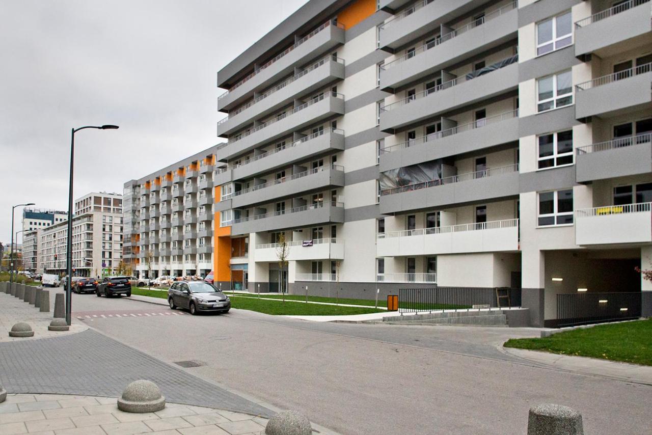 Komputerowa Serviced Apartments By P&O Warschau Buitenkant foto